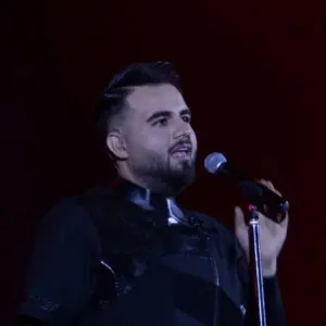 دانلود آهنگ یکی اومد و همه کسم شد آروم آروم آروم نفسم شد شاهین بنان